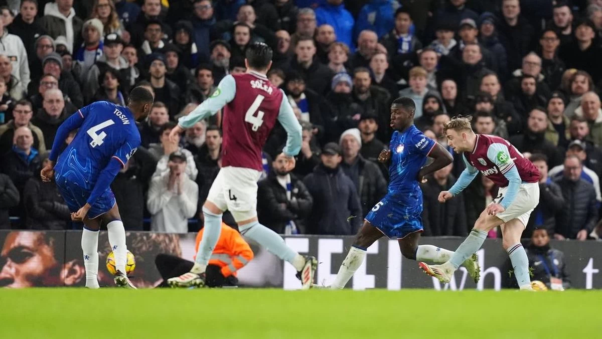 West Ham Didakwa FA Imbas Chant Homophobia