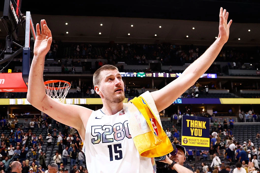 Nikola Jokic Menjadi Pemain Ketiga yang Mencetak Rata-rata Tripel-dobel