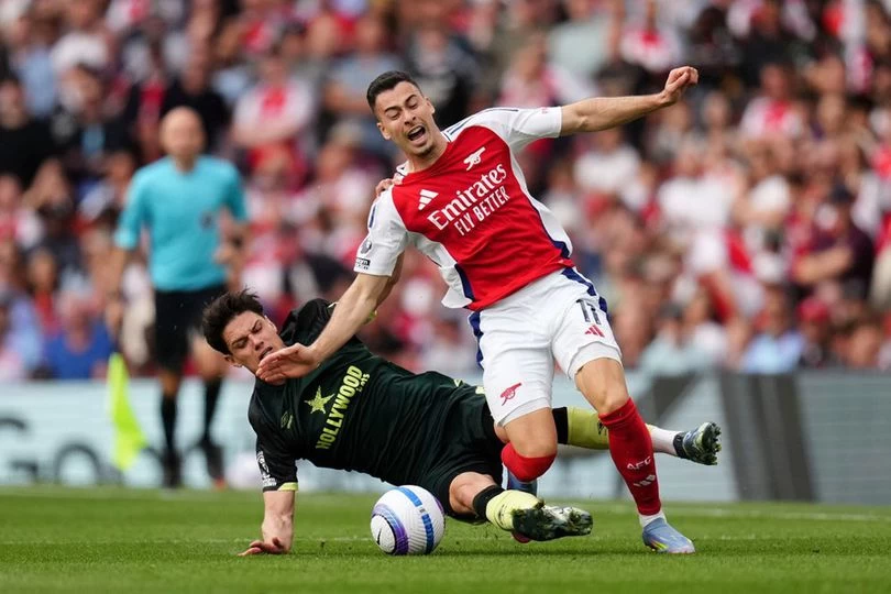 Kaki Saya Bisa Patah! – Martinelli Geram atas Tekel Horor dari Norgaard!