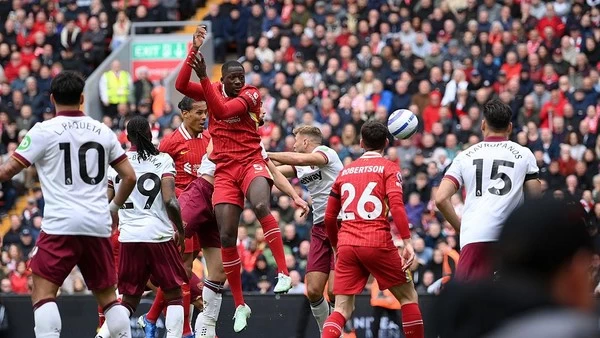 Liverpool Vs West Ham: Gol Van Dijk Pastikan Si Merah Menang 2-1